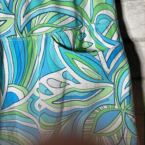 Icikuls printed colorful skirt size medium - Picture 5 of 9